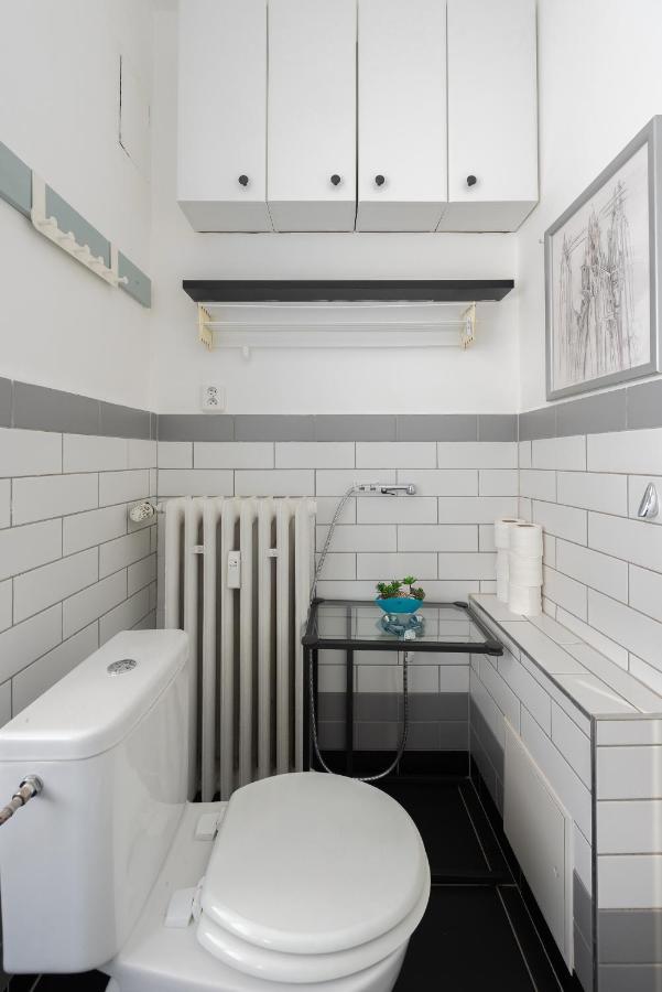 Lotus Apartment Πράγα Εξωτερικό φωτογραφία