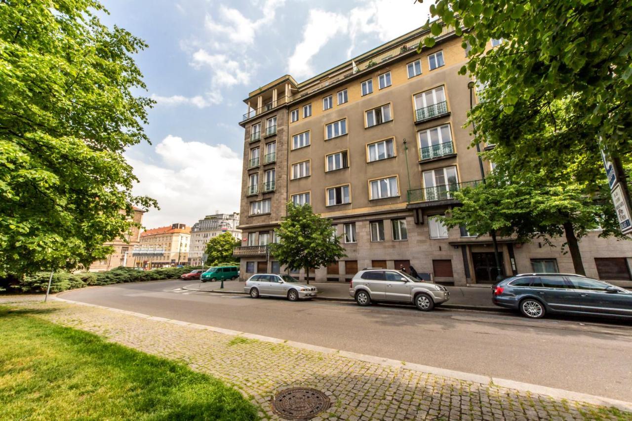 Lotus Apartment Πράγα Εξωτερικό φωτογραφία